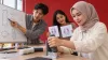 D3 Bahasa Inggris Lebih Banyak Praktik atau Teori?